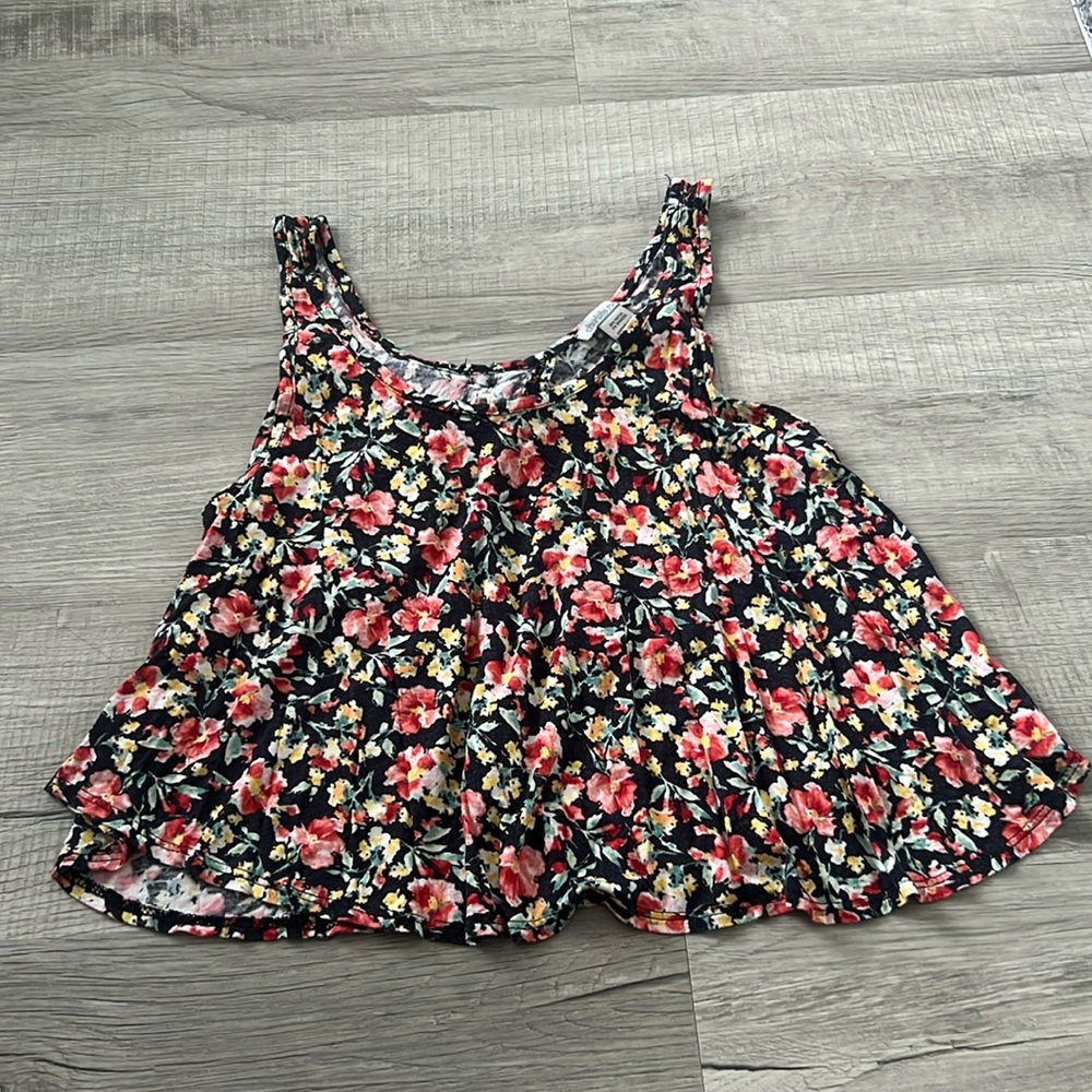 floral crop, slit in back with bow.